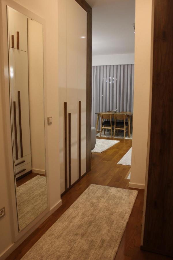 Luxury Sky View Apartment Pristina Exterior foto